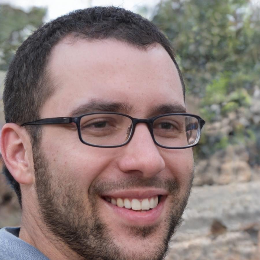 Dr. Michael Schneider